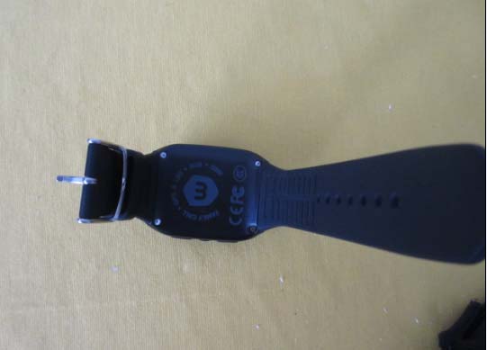 FCC ID 2AIYYWEKI2G ID Label Location Info