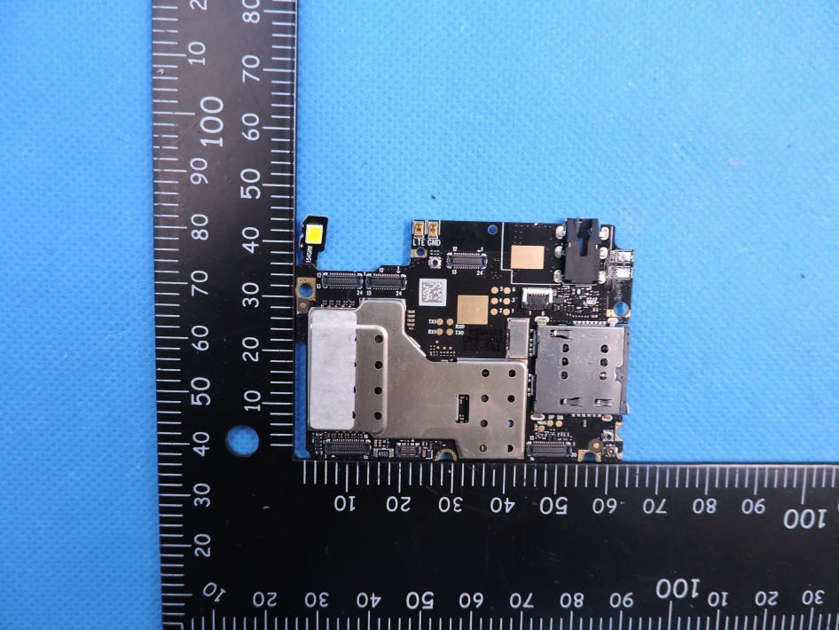 FCC ID 2AIYZSIGNUSPRO Internal Photos