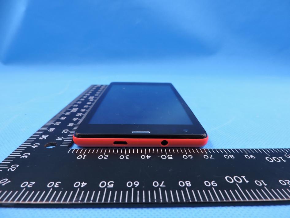 FCC ID 2AIYZSSPFLY External Photos