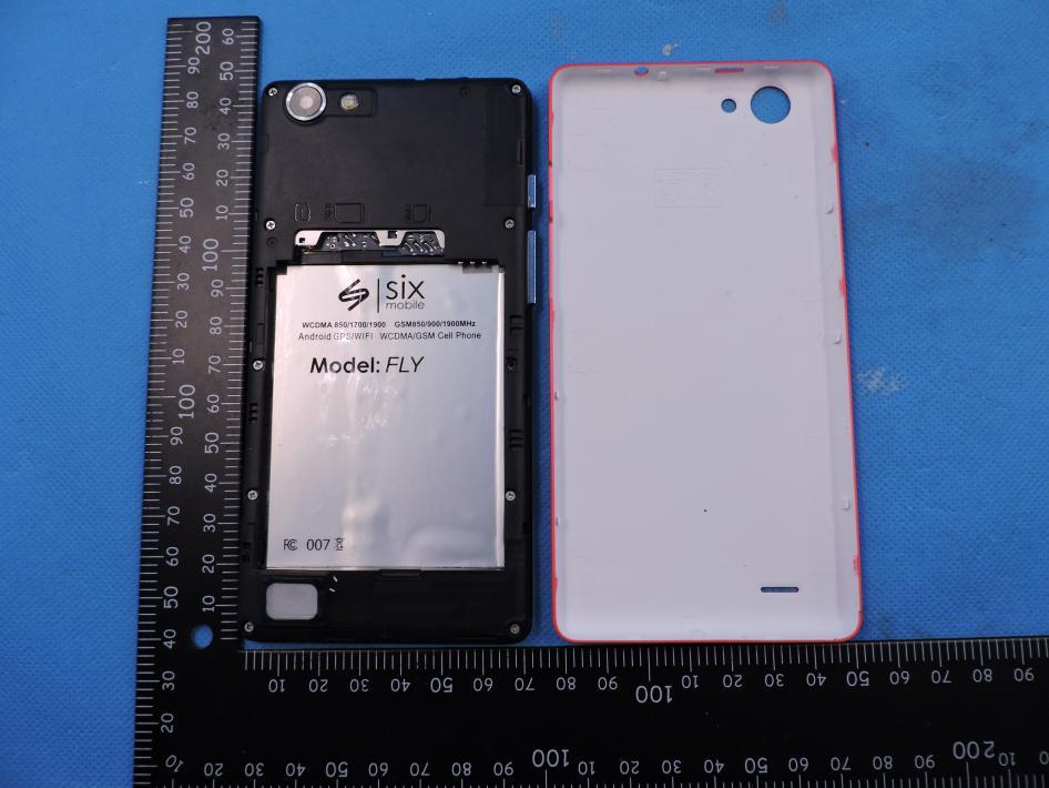 FCC ID 2AIYZSSPFLY Internal Photos