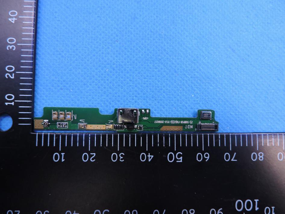 FCC ID 2AIYZSSPILU Internal Photos