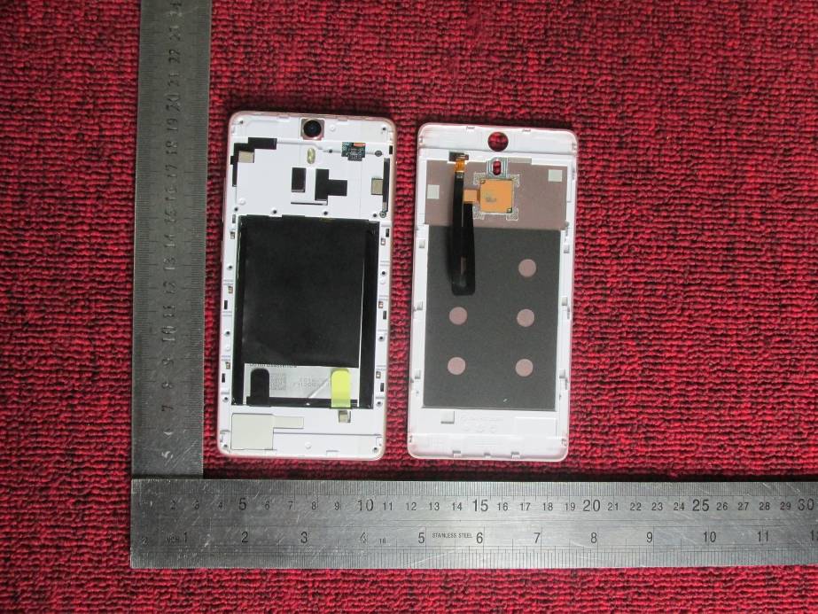 FCC ID 2AIZN-X521 Internal Photos