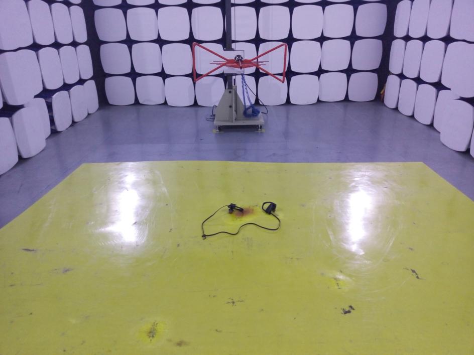 FCC ID 2AJ3FQ9 Test Setup Photos