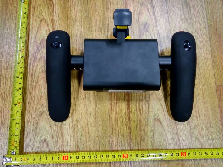 FCC ID 2AJD2-MC External Photos