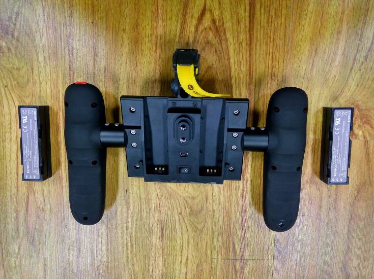 FCC ID 2AJD2-MC Internal Photos