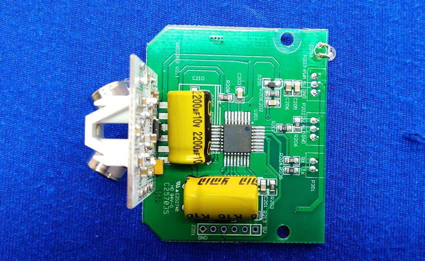 FCC ID 2AJM2UTEC2017 Internal Photos