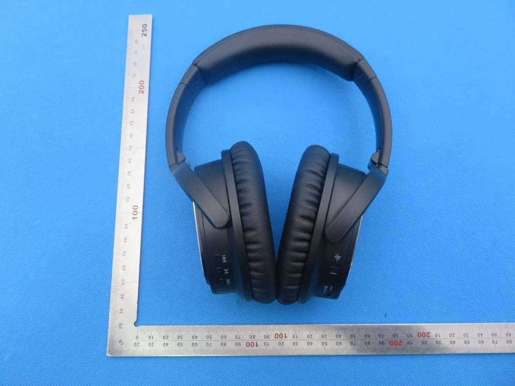 FCC ID 2AK8K-AXIOSPRO External Photos