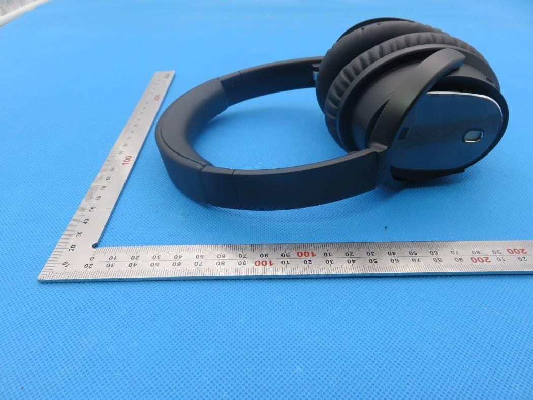 FCC ID 2AK8K-AXIOSPRO External Photos