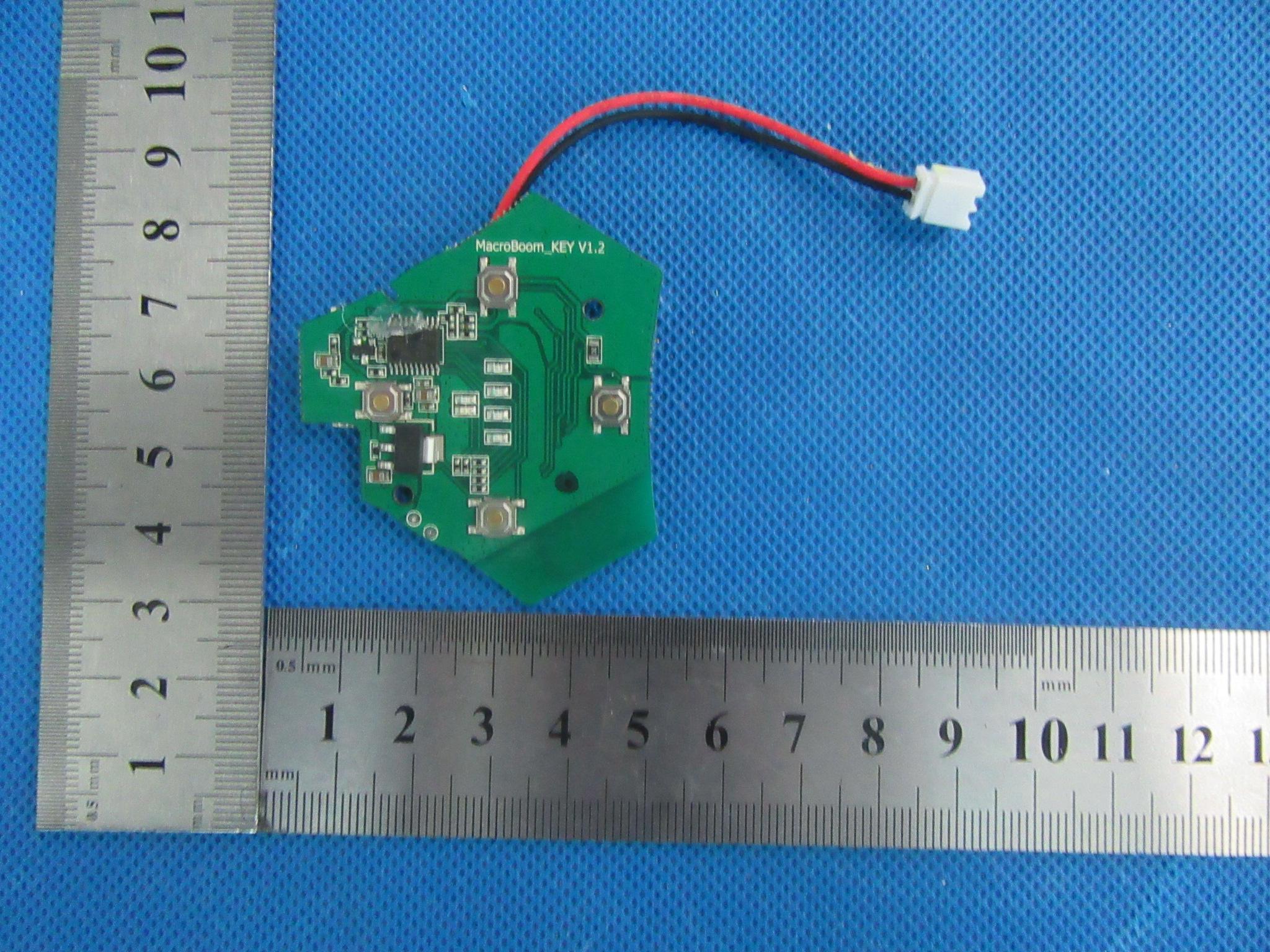 FCC ID 2AKF8-MACROBOOM Internal Photos