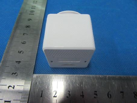 FCC ID 2AKKBDC1 External Photos