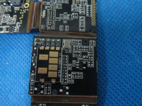 FCC ID 2AKKBDC1 Internal Photos