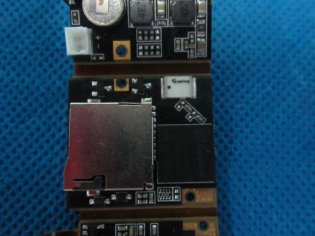 FCC ID 2AKKBDC1 Internal Photos