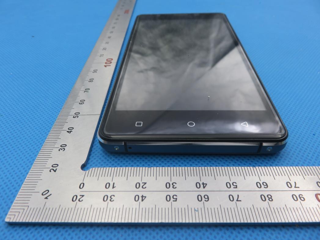 FCC ID 2AKLPA8 External Photos