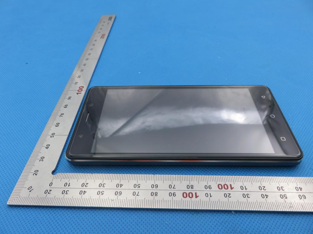 FCC ID 2AKLPA8 External Photos