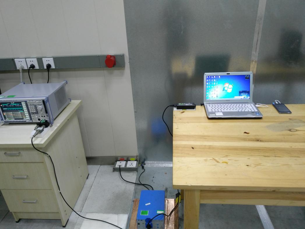 FCC ID 2AKLPA8 Test Setup Photos