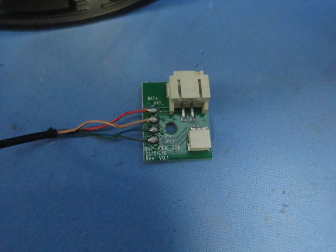 FCC ID 2AKSLCECHYA0083 Internal Photos
