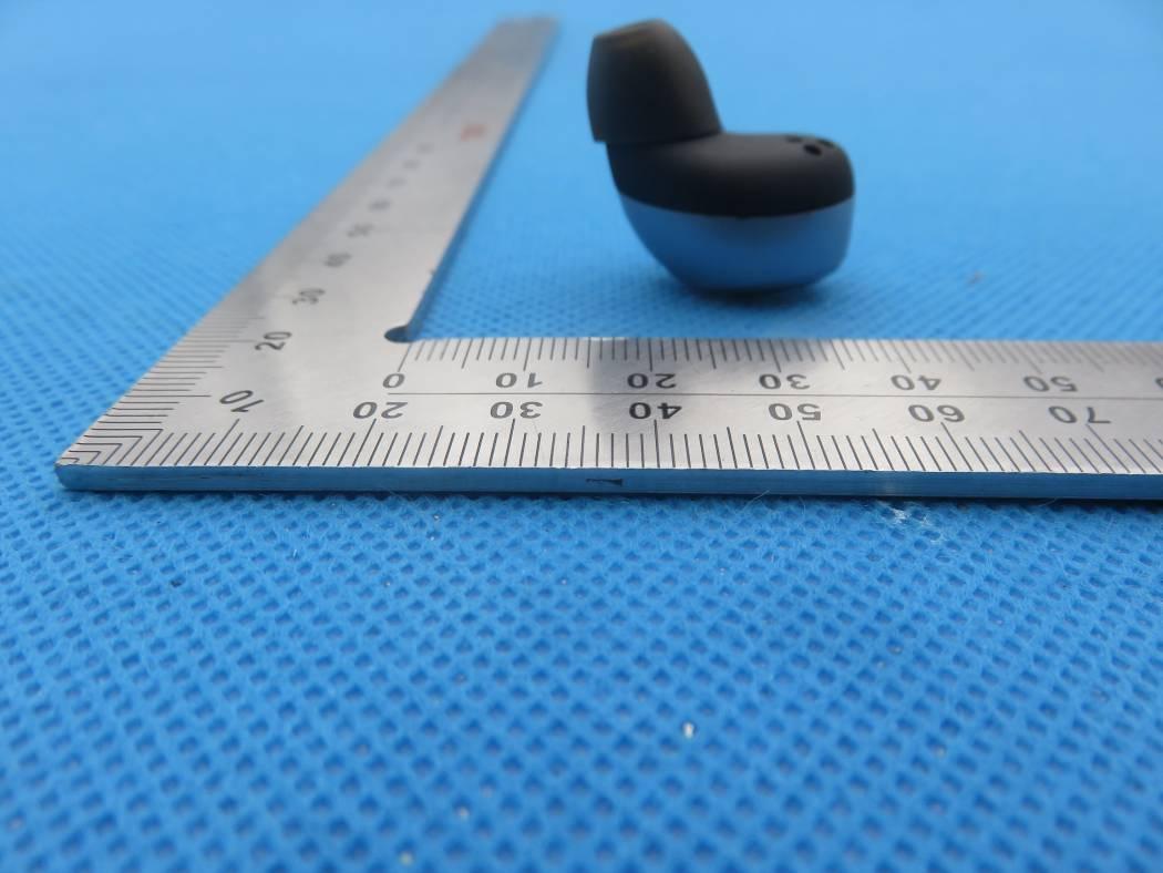 FCC ID 2ALAZ-MS01B External Photos