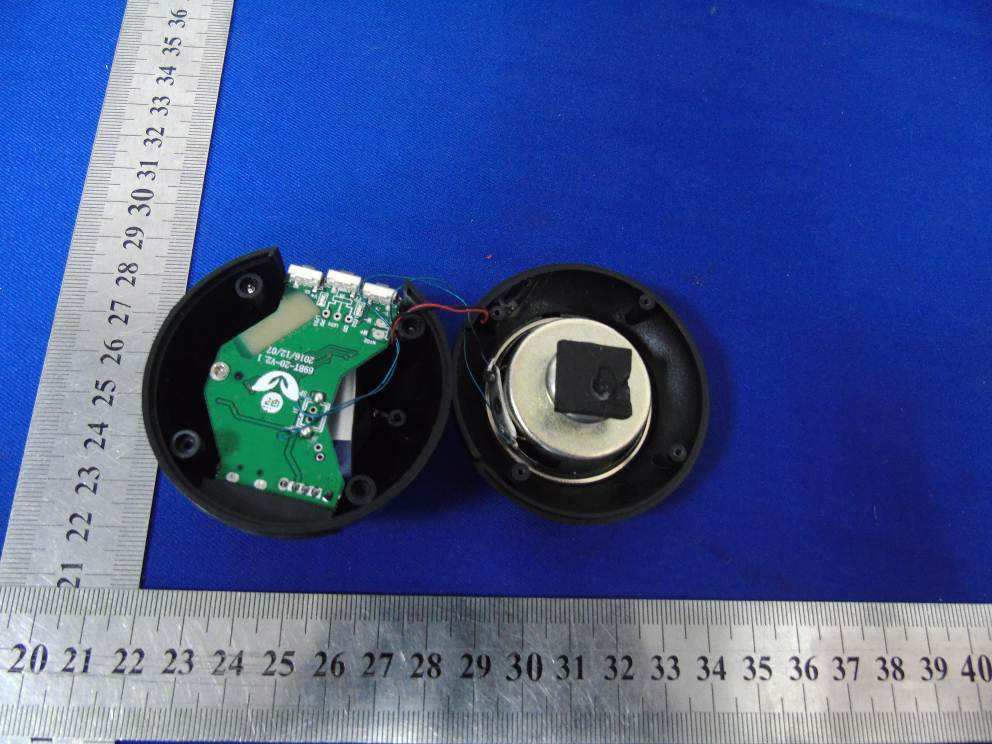 FCC ID 2ALGOGPSIA Internal Photos