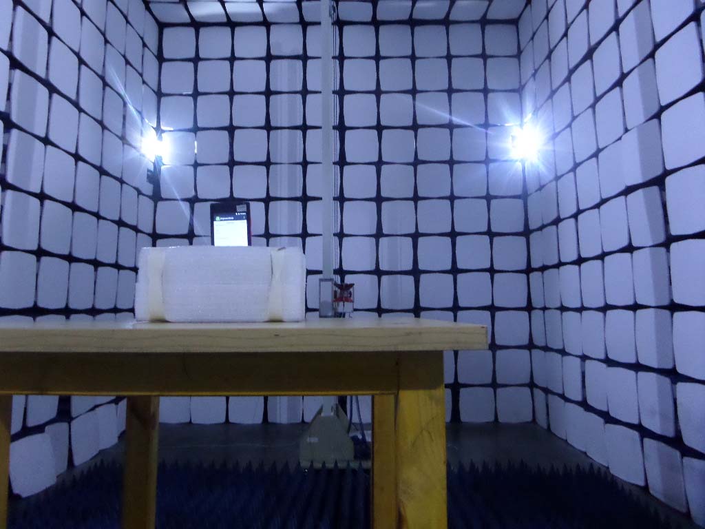 FCC ID 2ALJJ-PL4002 Test Setup Photos