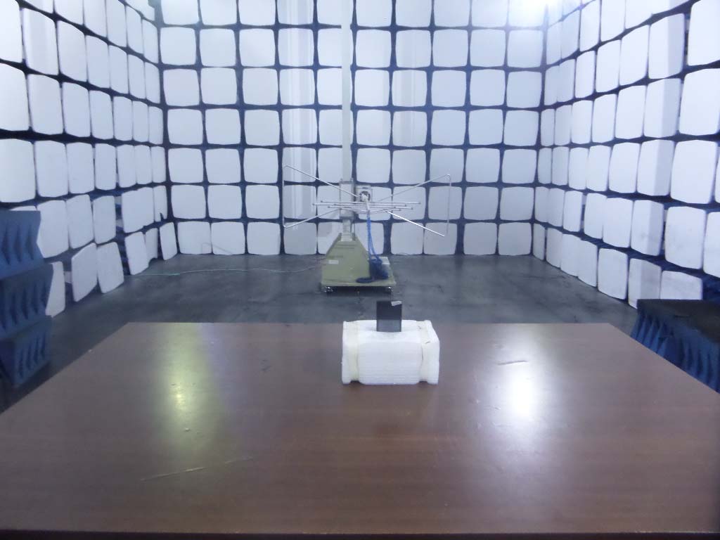 FCC ID 2ALJJ-PL4002 Test Setup Photos