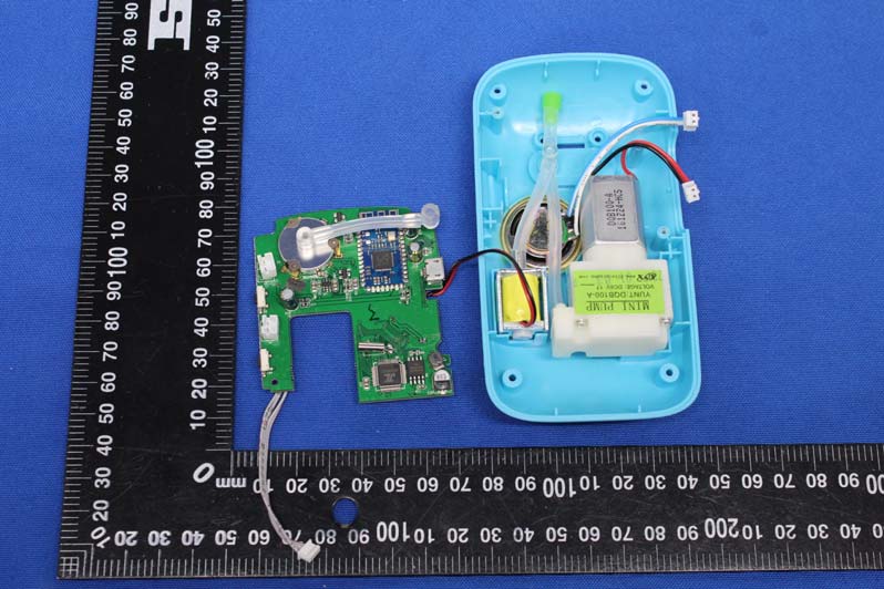 FCC ID 2ALQMB06T Internal Photos