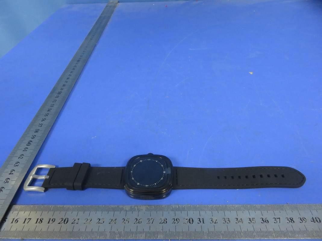 FCC ID 2ALQZM2 External Photos