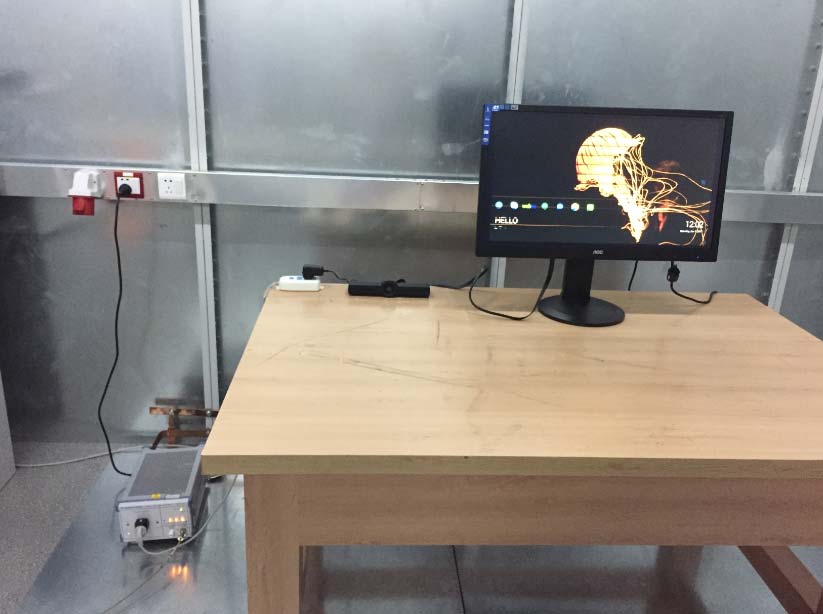 FCC ID 2ALUI-HELLO Test Setup Photos