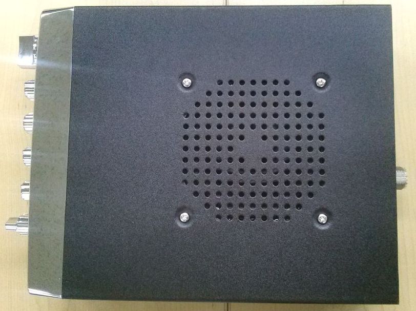 FCC ID AMWUT414 External Photos