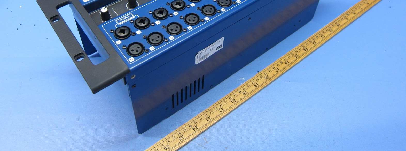 FCC ID API-UI24RMIXER External Photos
