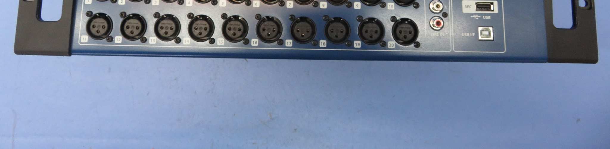 FCC ID API-UI24RMIXER External Photos