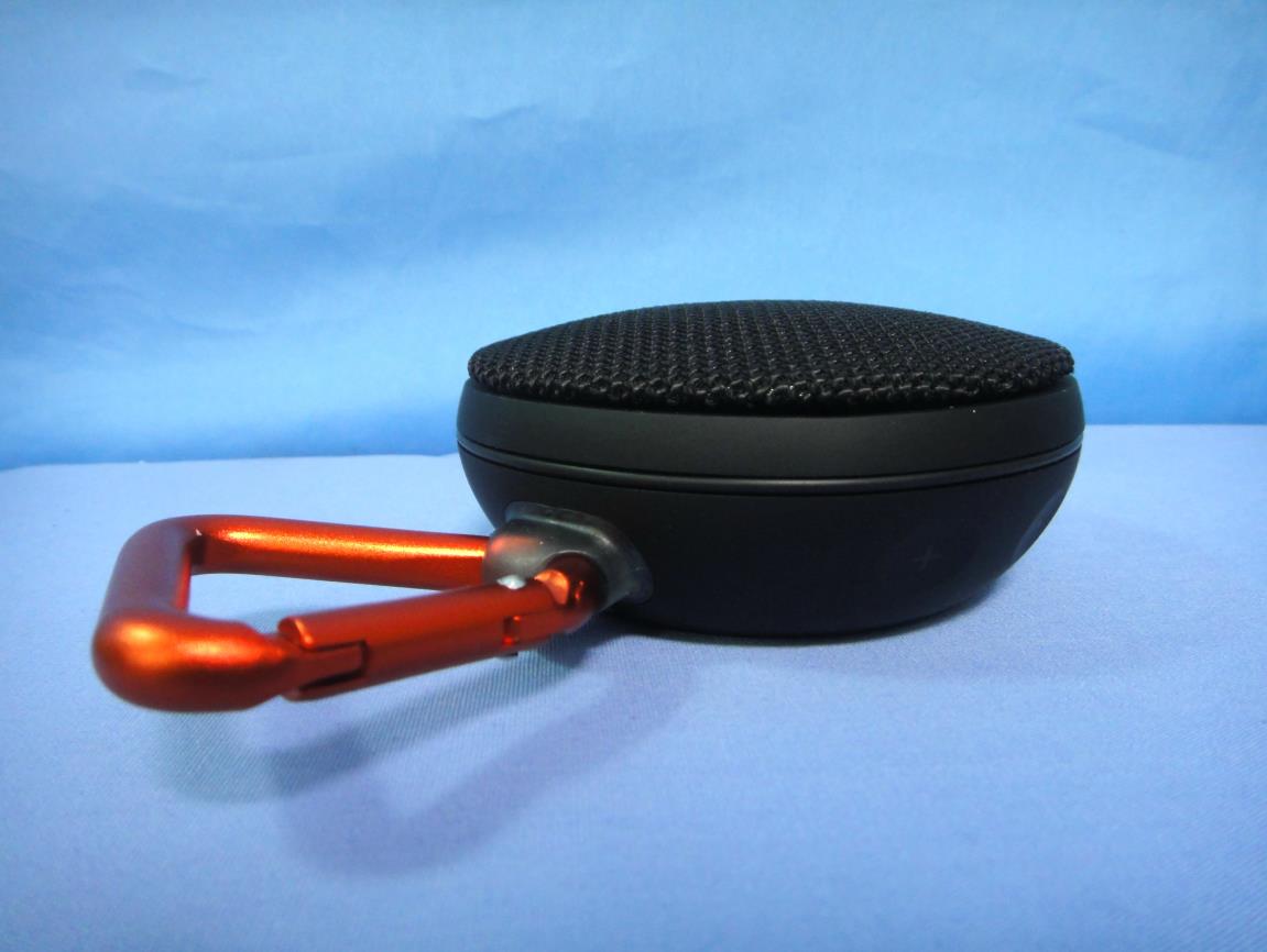 FCC ID APIJBLCLIP2AN External Photos