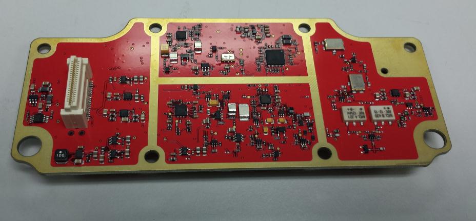 FCC ID ATH2425M80 Internal Photos