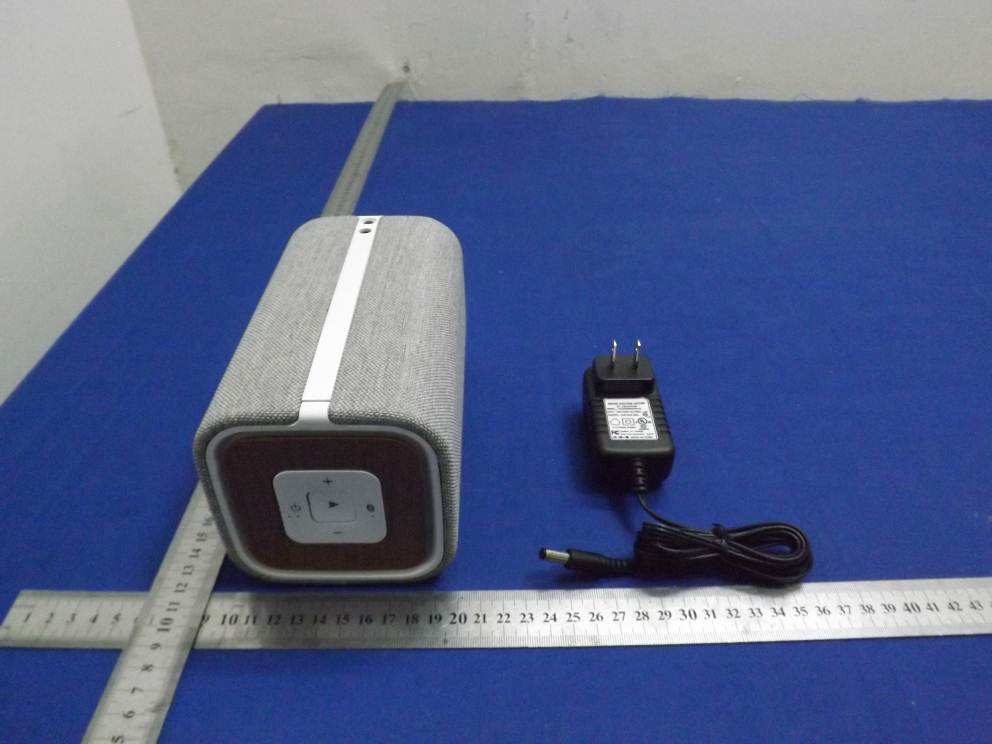 FCC ID AUIKW71 External Photos