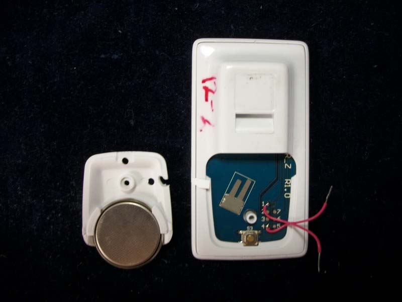 FCC ID DWNBRZ External Photos