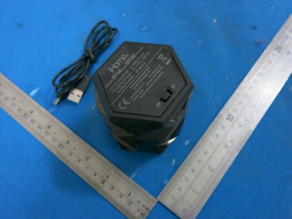 FCC ID EMOIBT68B External Photos