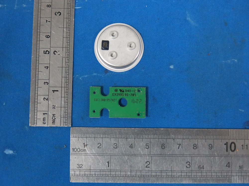 FCC ID EMOIPLWBT5 Internal Photos