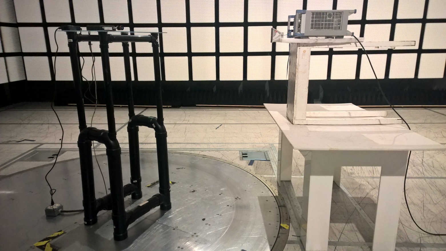 FCC ID ENPHZN216AP Test Setup Photos