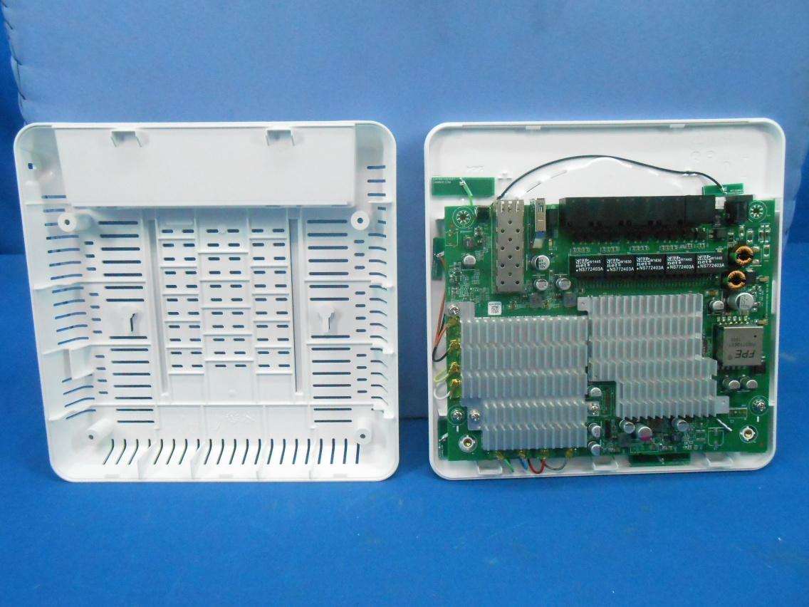 FCC ID HED-SSAC1900 Internal Photos