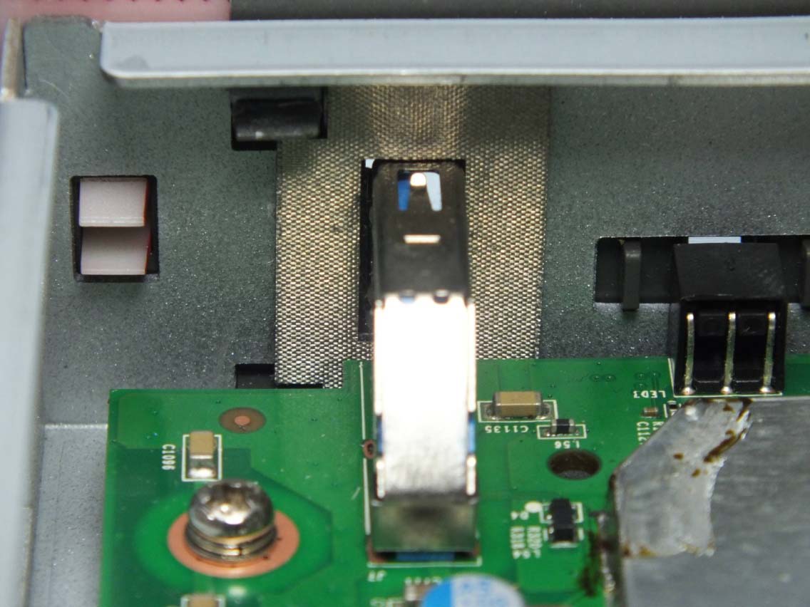 FCC ID I88USG20W-VPN Internal Photos