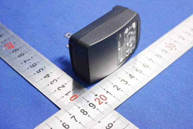 FCC ID IPH-01545 External Photos
