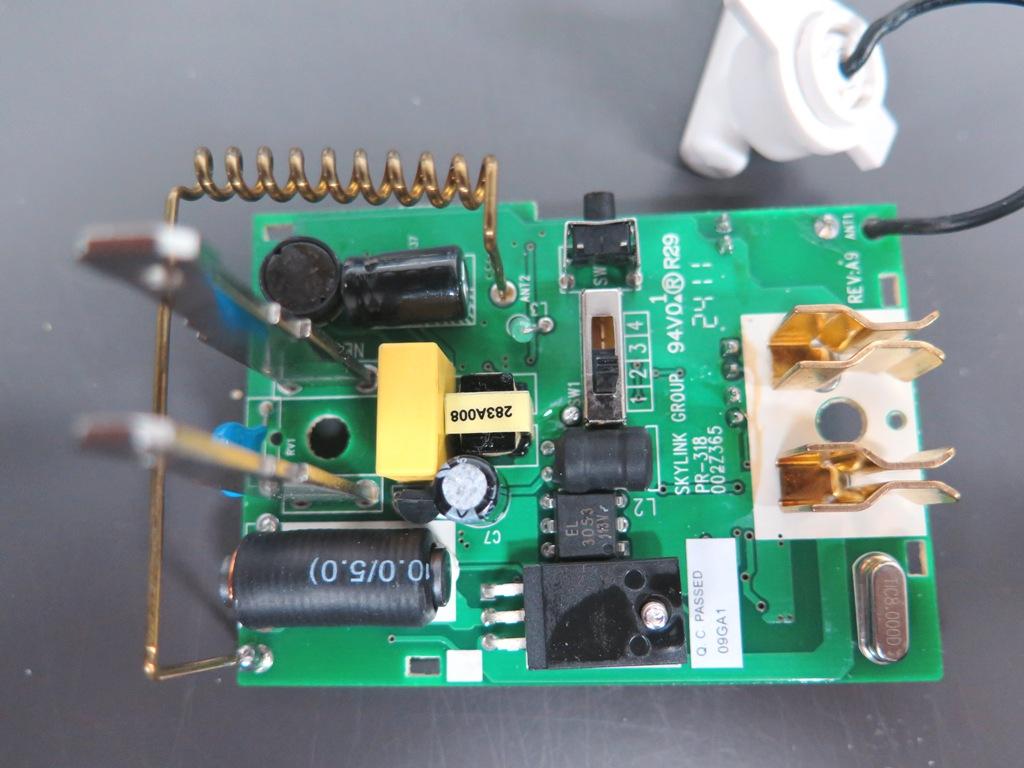 FCC ID KUTPR318 Internal Photos