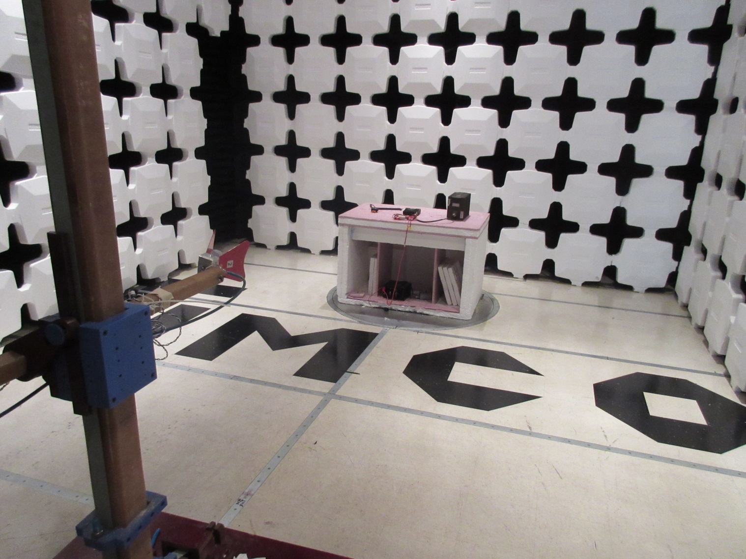 FCC ID MMAMXT400 Test Setup Photos