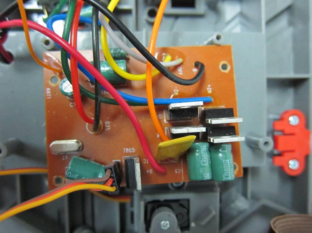 FCC ID NVB16-R-2005 Internal Photos