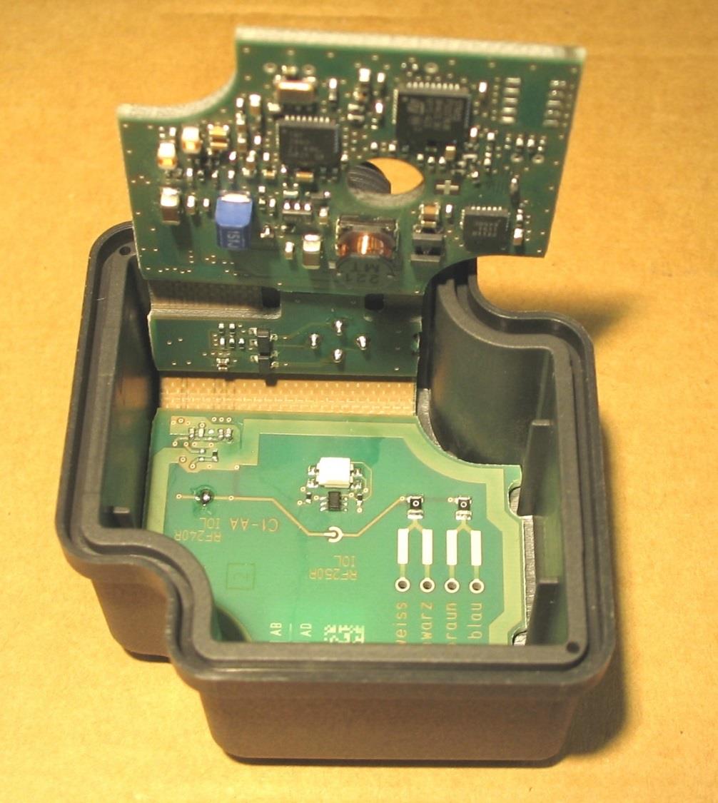 FCC ID NXW-RF240RIOL Internal Photos