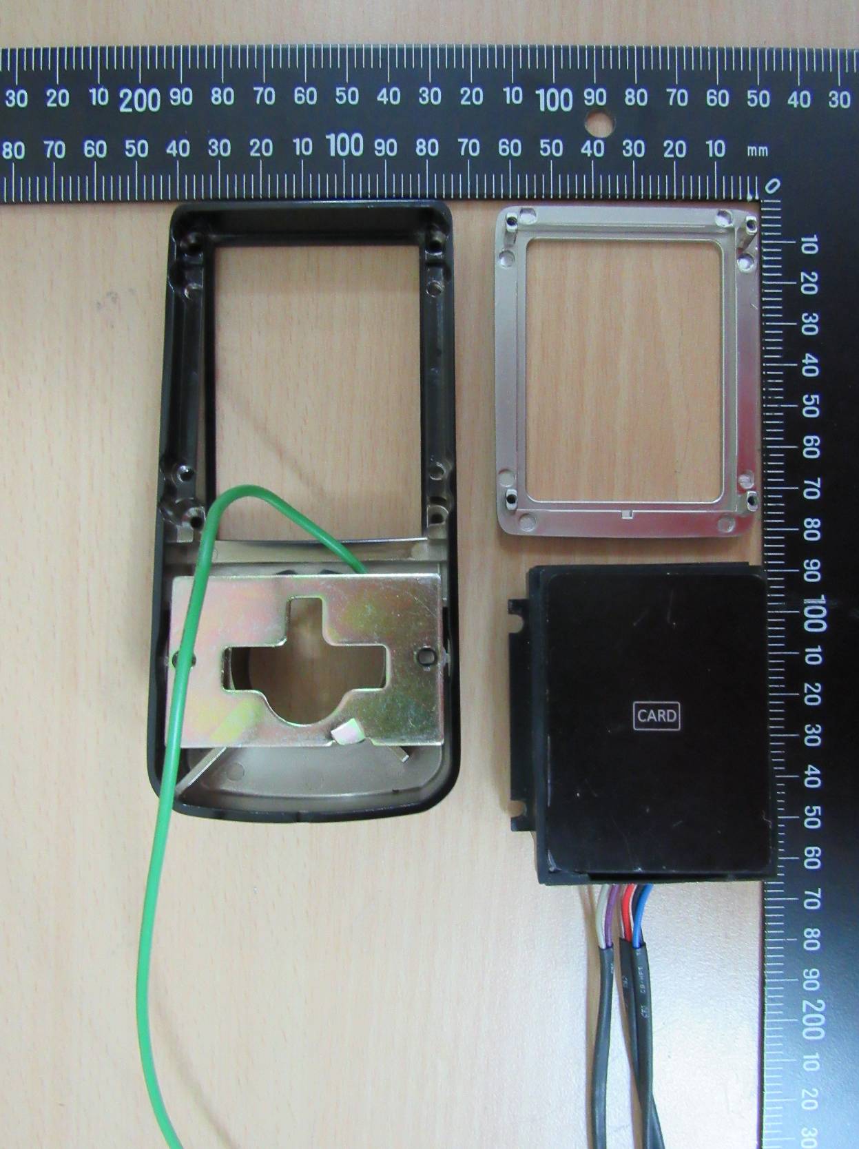 FCC ID O3I-A20 Internal Photos