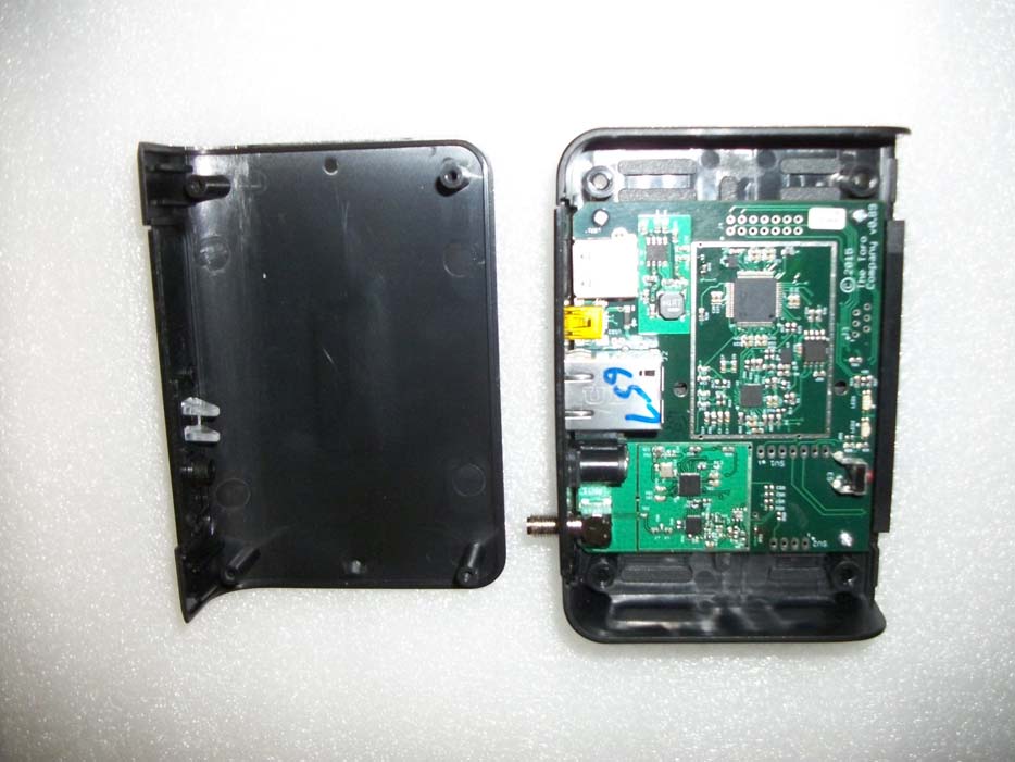 FCC ID OF7SCG Internal Photos