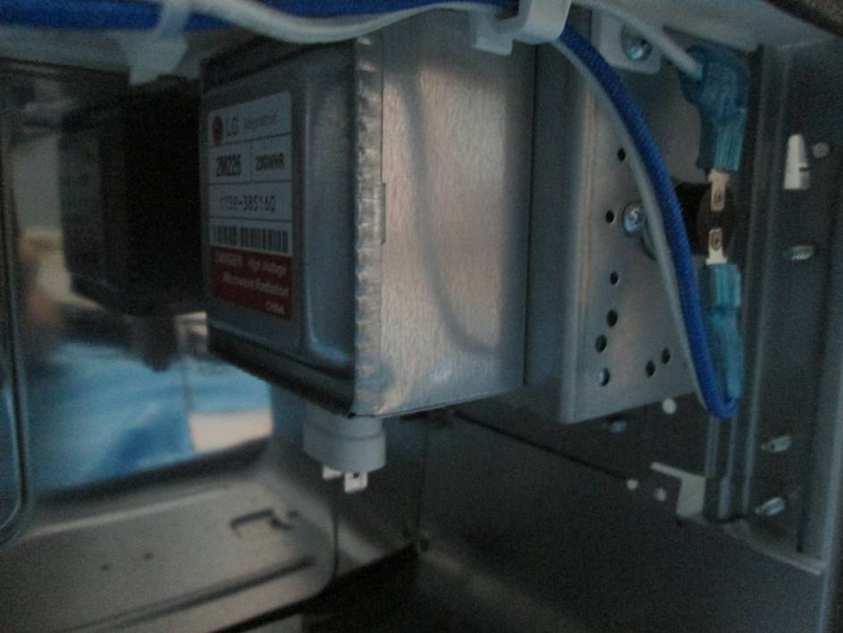FCC ID PR4REDACU2X Internal Photos