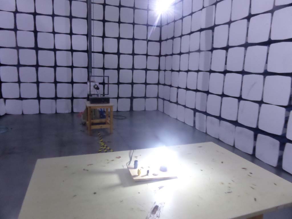 FCC ID PUU-A19-CSLP Test Setup Photos