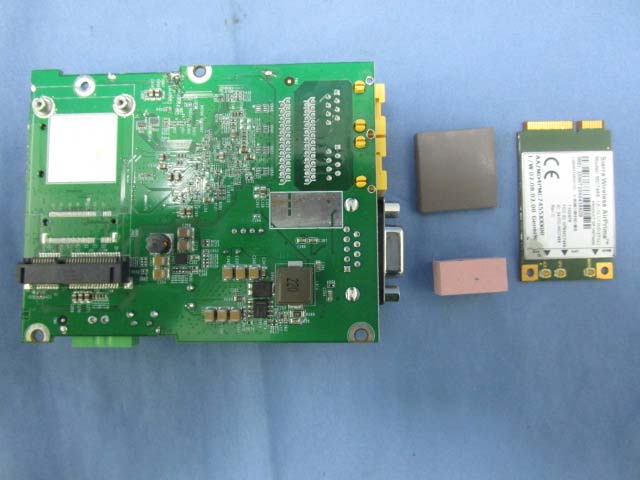FCC ID QI3BIL-MX200-R Internal Photos