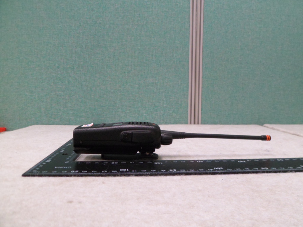 FCC ID R72NEW400 External Photos